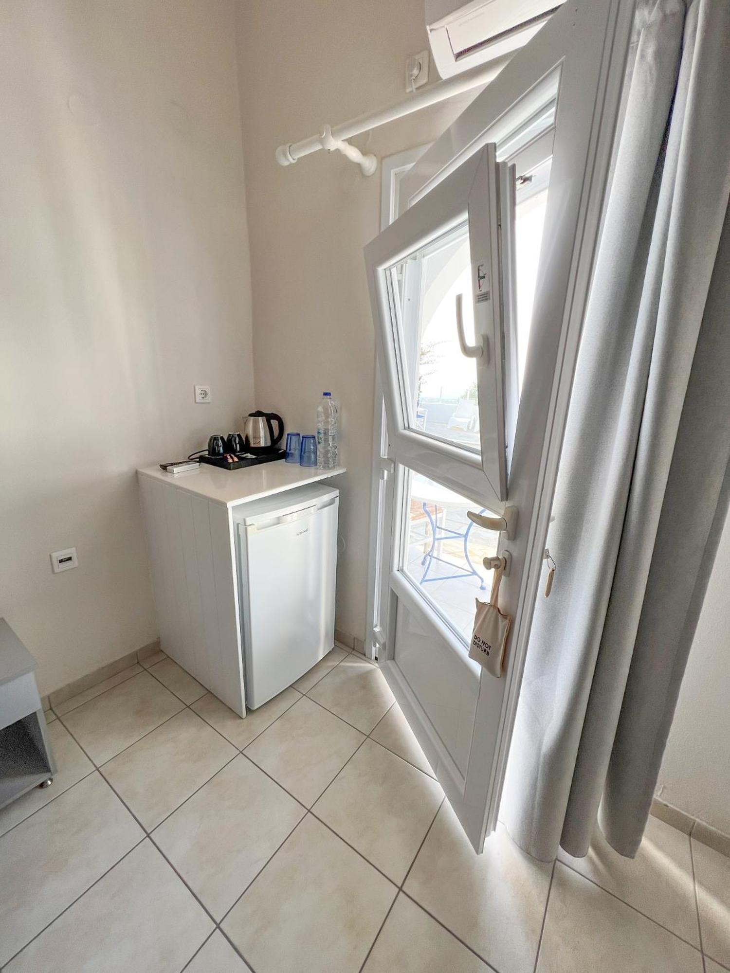 Unique Galini Oia - Adults Only Aparthotel Eksteriør bilde