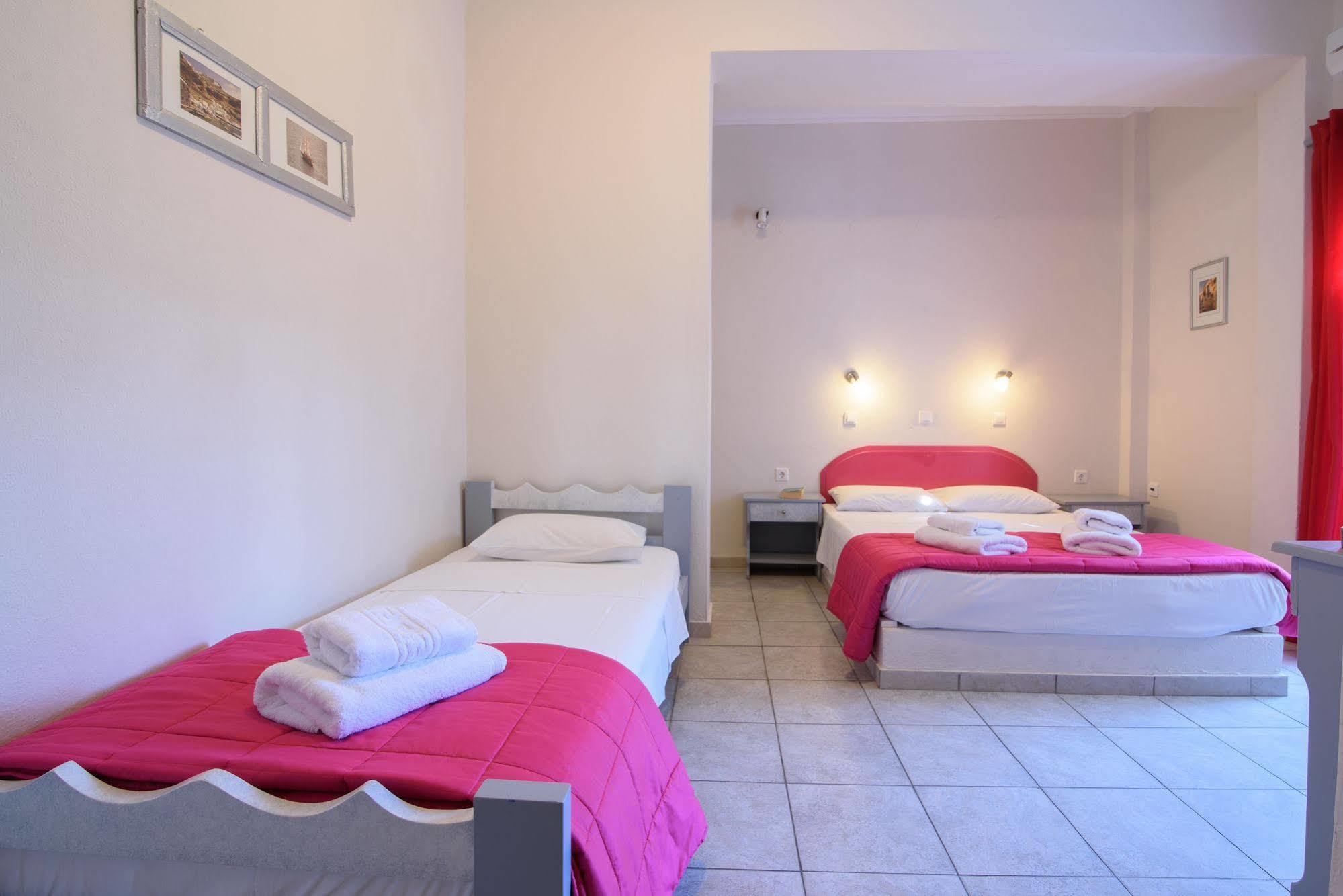 Unique Galini Oia - Adults Only Aparthotel Eksteriør bilde