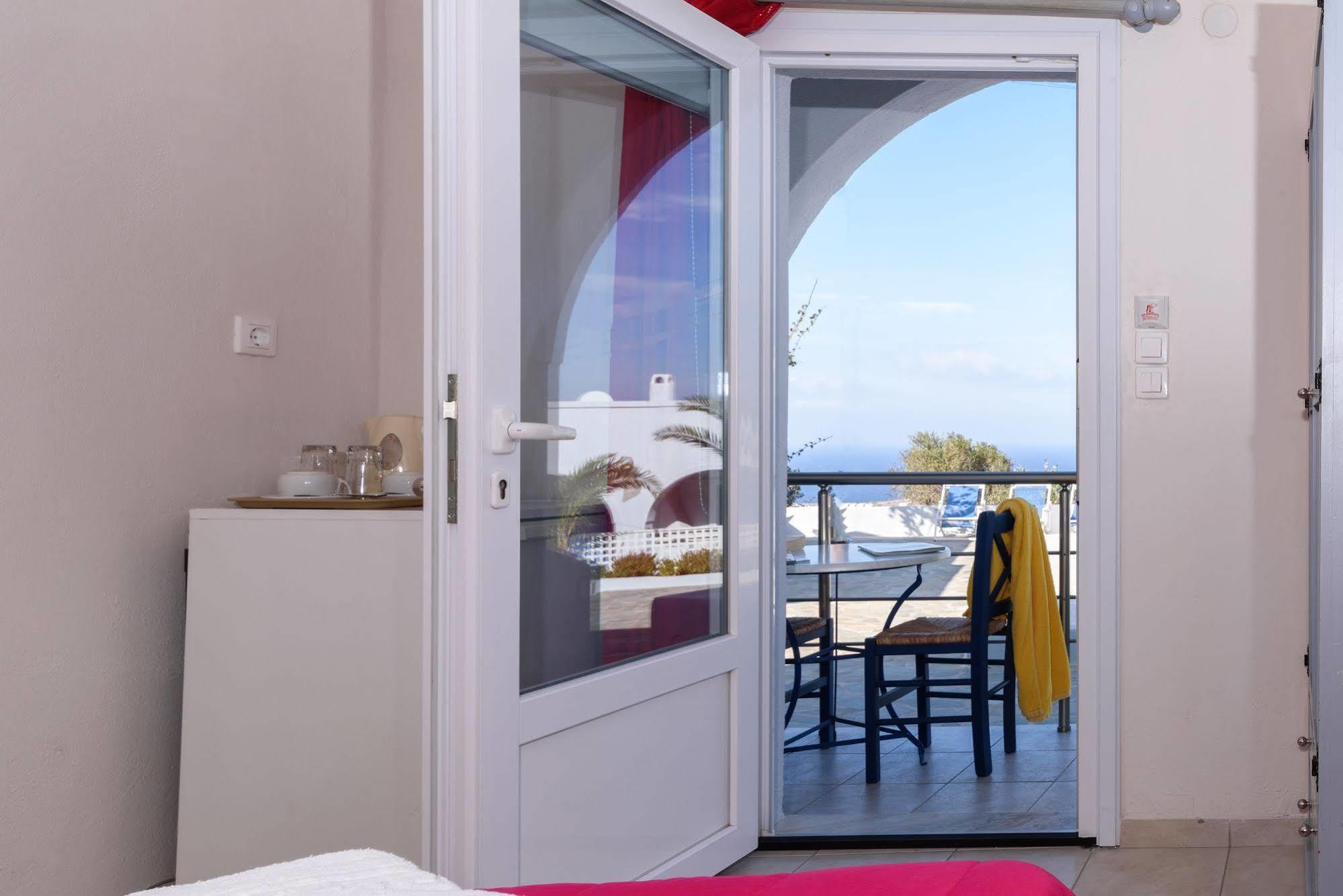 Unique Galini Oia - Adults Only Aparthotel Eksteriør bilde