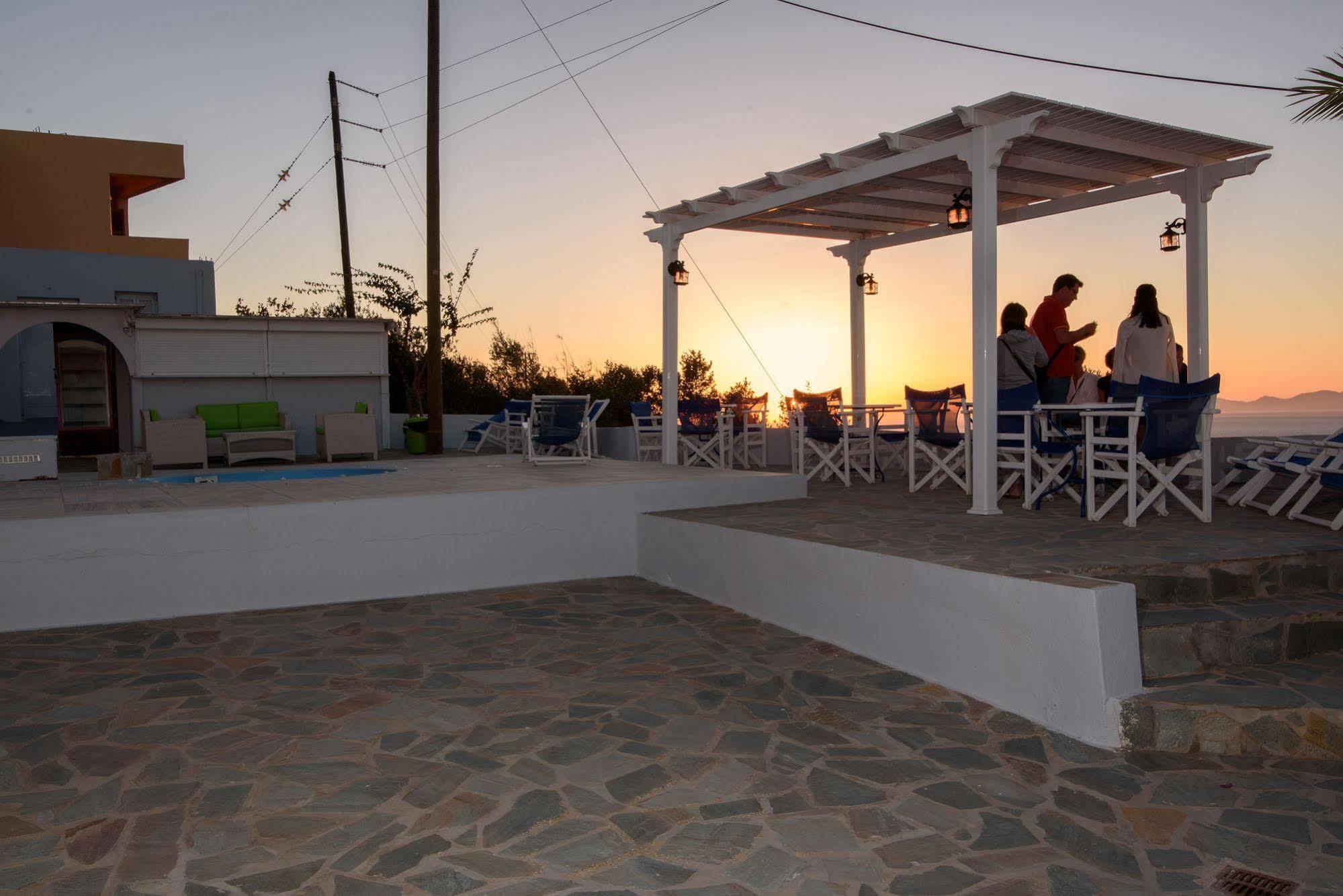 Unique Galini Oia - Adults Only Aparthotel Eksteriør bilde